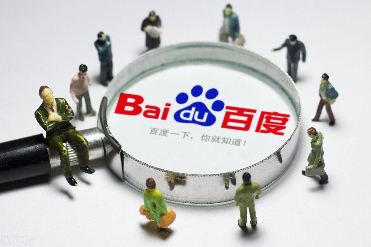 凤凰娱乐彩票官方版app网址房主任搂着杨幂给女儿录视频